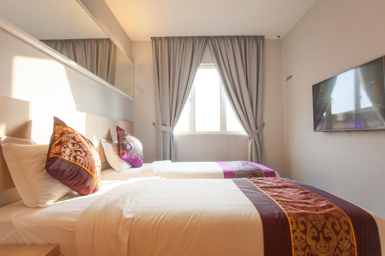 Orange Premier Taman Segar 3* Kuala Lumpur